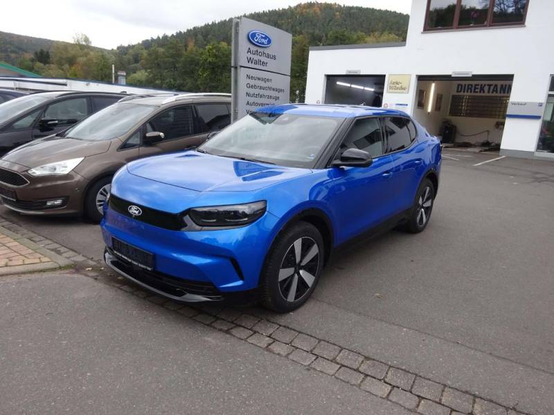 Ford Capri 210kW RWD Wärmepumpe Fahrerassitenz-Paket