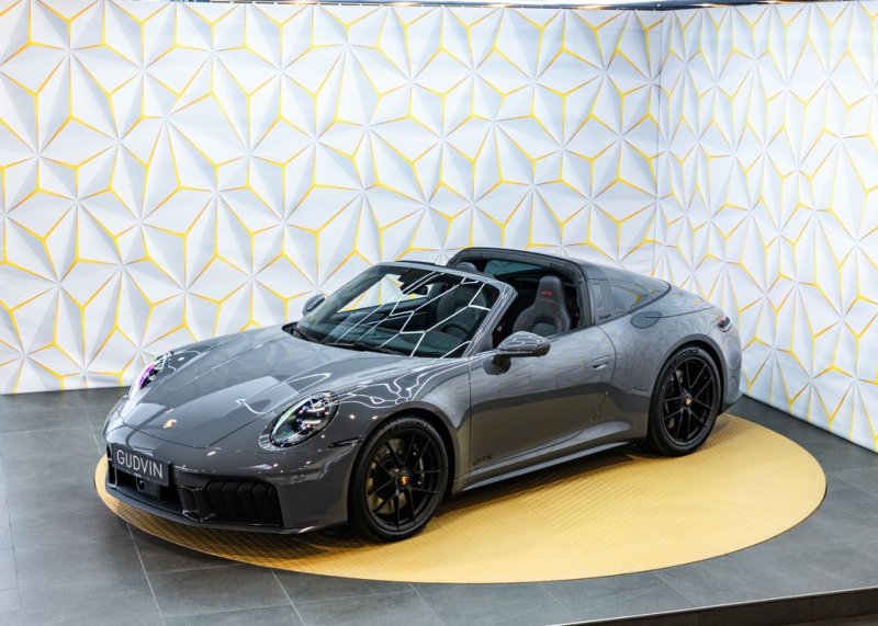 Porsche 911 Targa 4 GTS/BOSE/Carbon