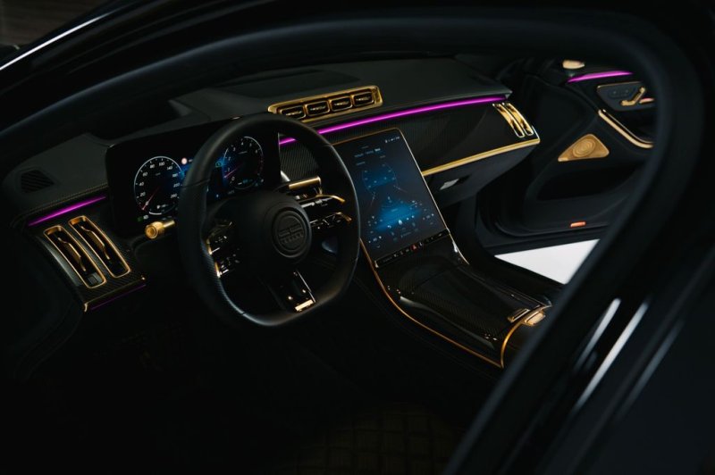 Mercedes-Benz SCHAWE S-Class Gold and Carbon unique one of one