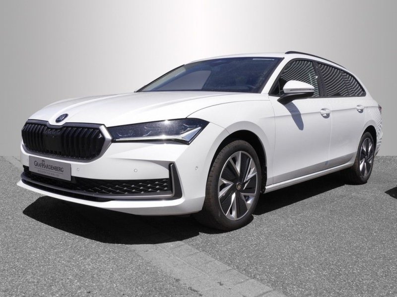 Skoda Superb Combi Selection 1.5 DSG LandS AHK