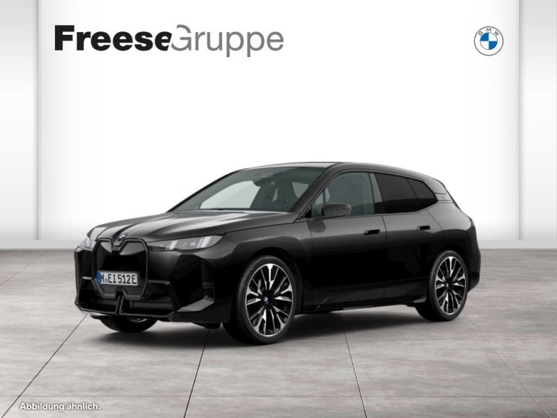BMW iX xDrive60