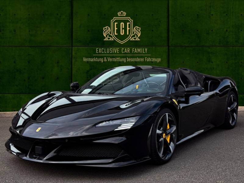 Ferrari SF90 Spider *CARBON + Racing Seats*