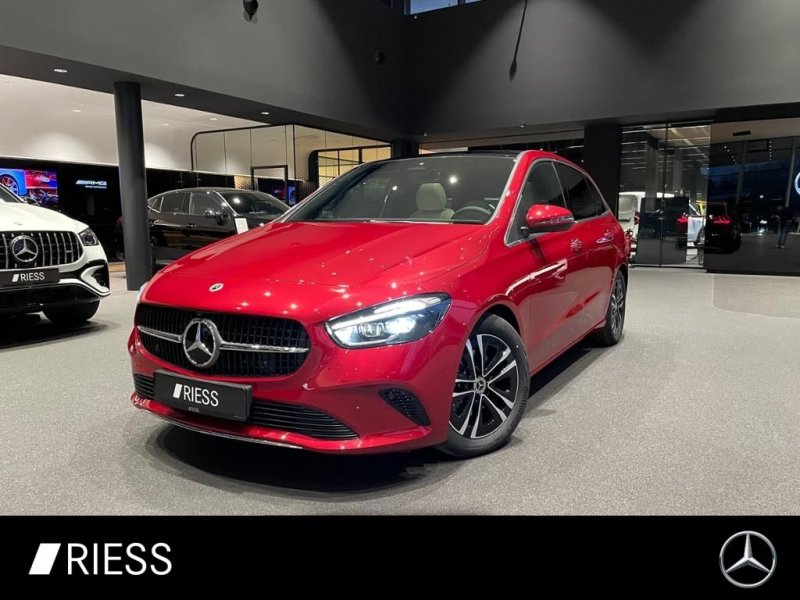 Mercedes-Benz B 180 SD SpurW W-Paket KeyLess Navi PDC SHZ LED