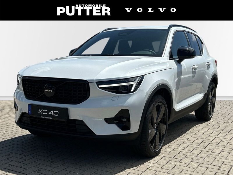 Volvo XC40 B3 Benzin Plus Black Edition 20'' AHK ACC B