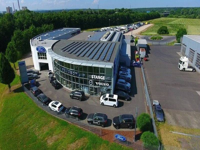 Volvo XC60 Plus Black Edition Recharge Plug-In Hybrid