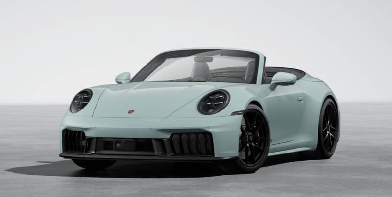 Porsche 992 Carrera 4 GTS Cabriolet