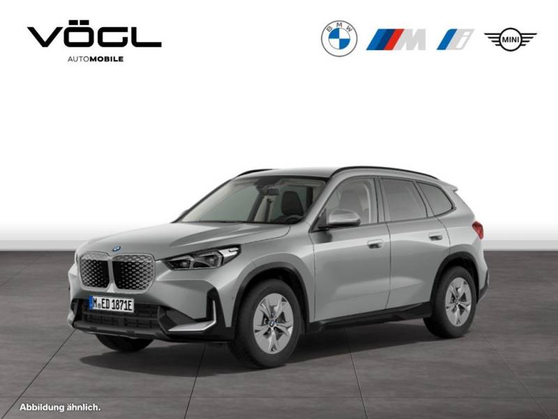 BMW iX1 eDrive20 DAB LED Komfortzg. Parkassistent