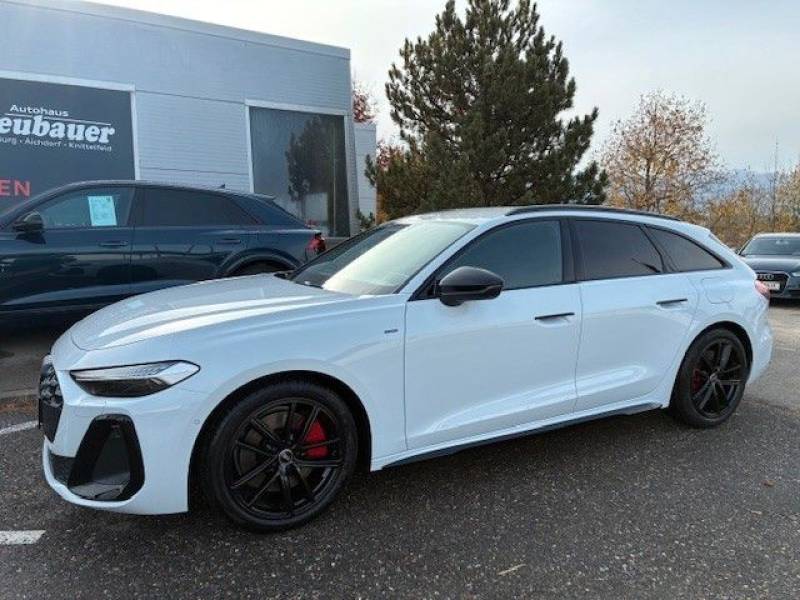 Audi A5 Avant TFSI e-hybrid quattro 270 kW