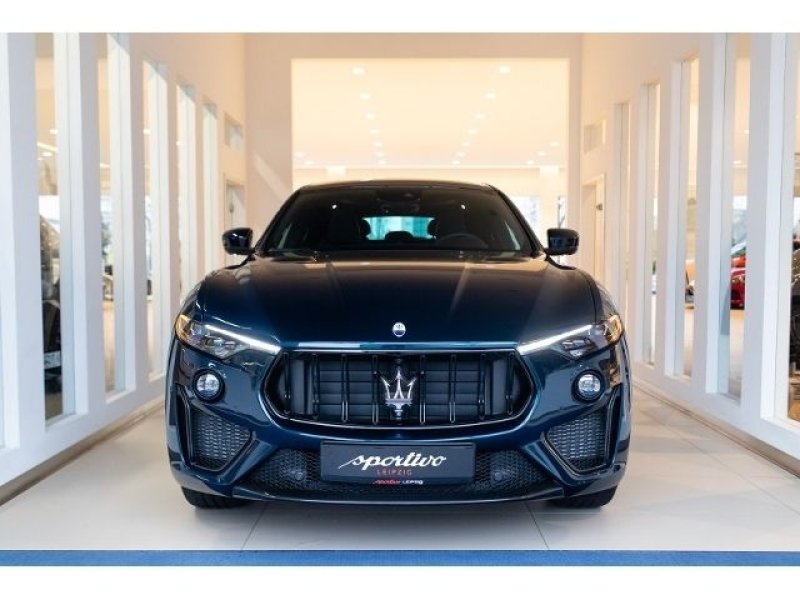 Maserati Levante Trofeo **Fuori-Serie*Blu Royale*