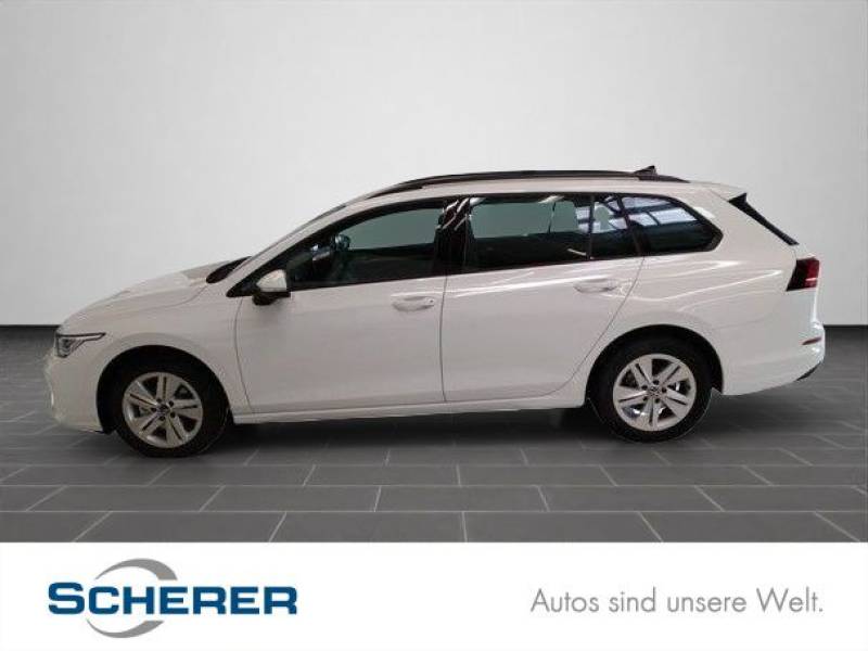 Volkswagen Golf VIII Variant 1,5 l TSI Life AHK/RFK/LED/NAV