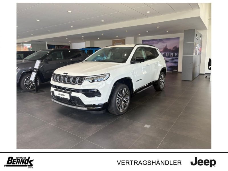 Jeep Compass 1.5 GSE T4 48V e-Hybrid Automatik Summit