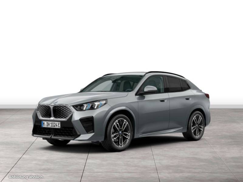 BMW iX2 eDrive20 M Sportpaket / Elektro