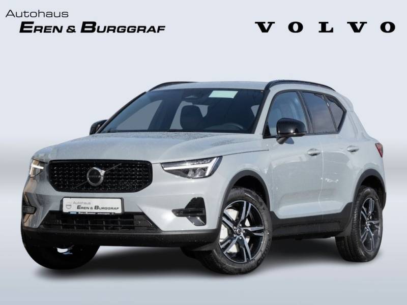 Volvo XC40 Plus Dark