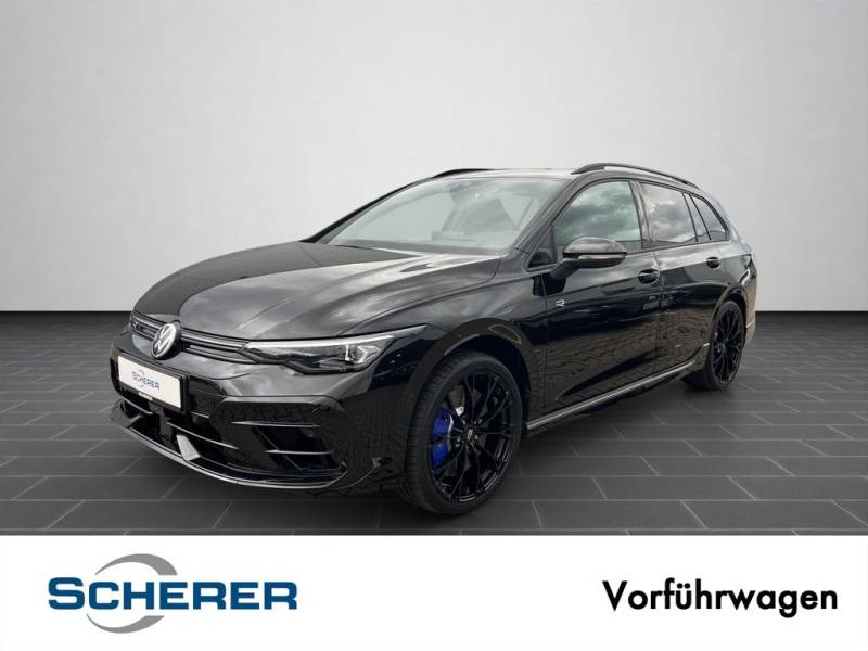 Volkswagen Golf VIII Variant 2,0 TSI, NAVI, LED