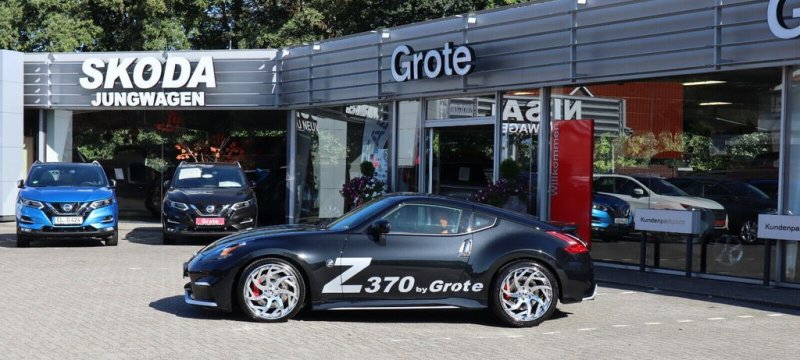 Skoda Karoq 2.0l TDI DSG 4x4 Sportline AHK Leder SD