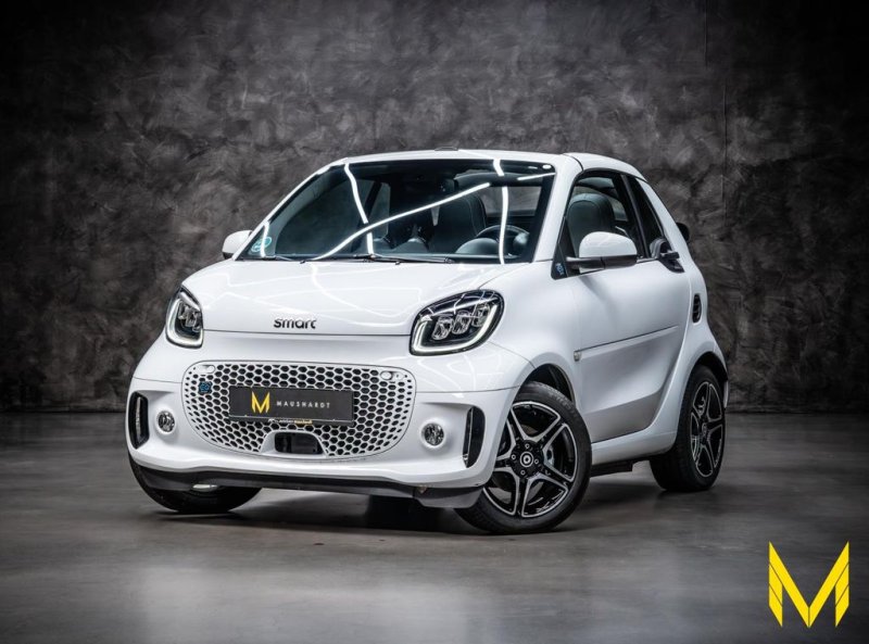 Smart ForTwo EQ cabrio prime EXCLUSIVE+JBL:RIDE WHITE!