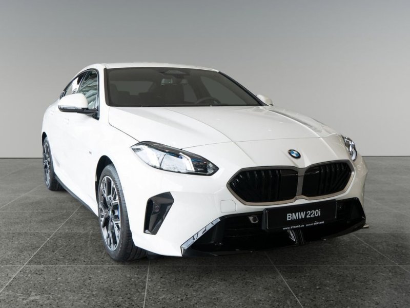 BMW 220 Sportpaket LED Klima PDC