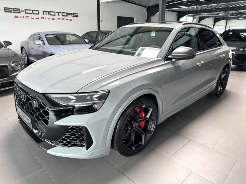 Audi RSQ8 PERFORMANCE KERAMIK DESIGN ROT+ PROD.2025