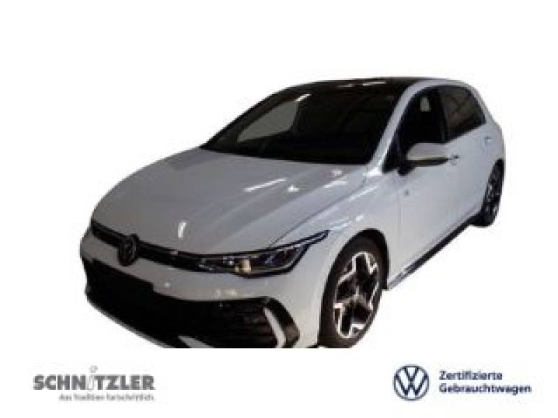 Volkswagen Golf 8 R-Line 1.5 TSI DSG NAVI/KAMERA/PANO/APP/5