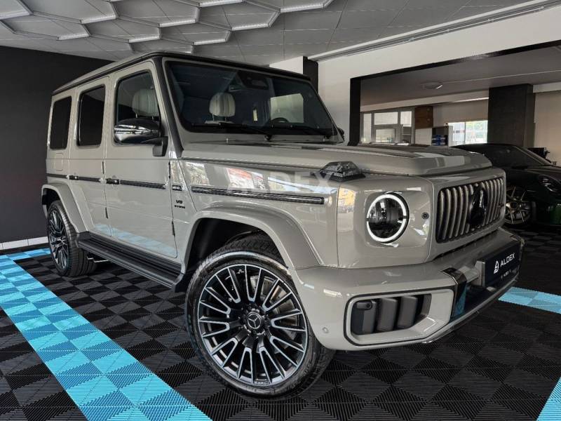 Mercedes-Benz G63 AMG Q1/26°GREY / WHITE°CARBON INT+EXT°TV°FUL