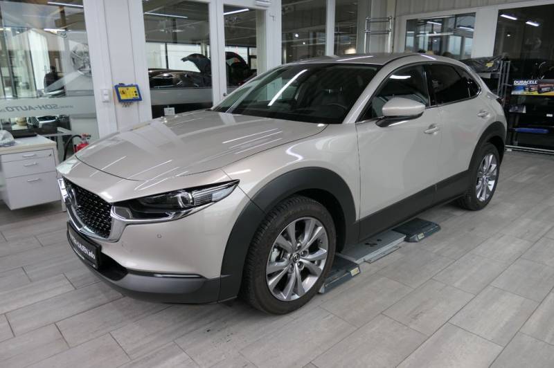 Mazda CX-30 2026 e-SKYACTIV 140 PS Exclusive Neu