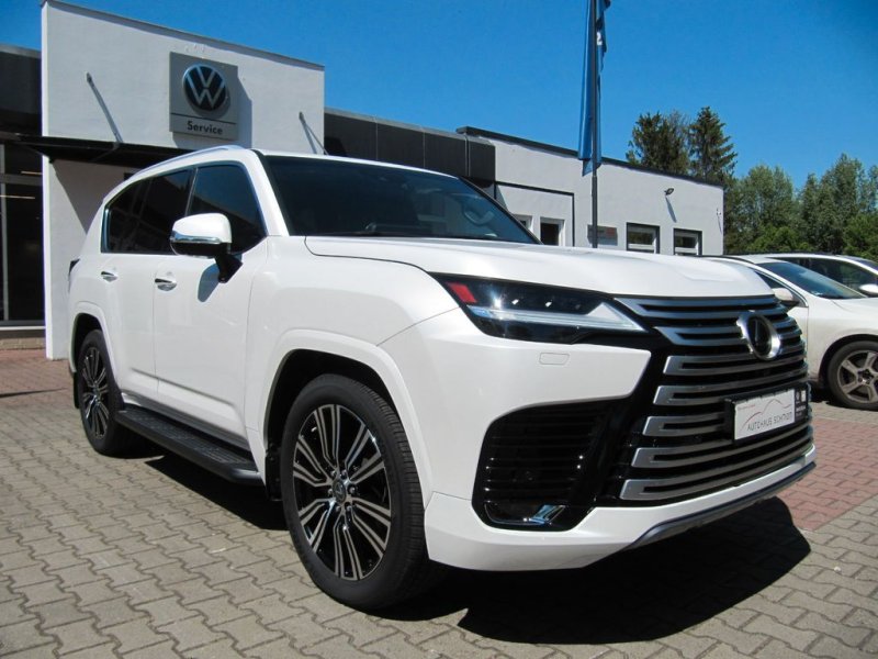 Lexus LX 500d +NEW CAR+TZ+ON STOCK