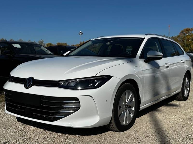 Volkswagen Passat Variant DSG Plug In eHybrid+AHK+EasyOpen