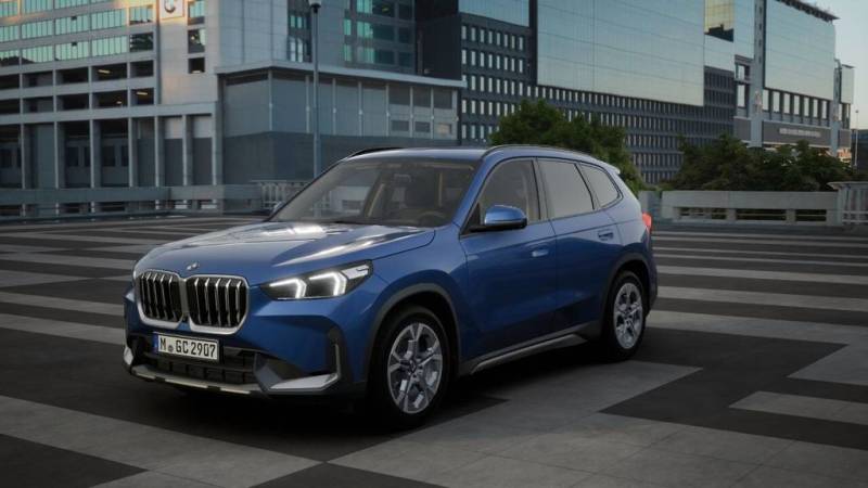 BMW X1 sDrive20d xLine ACC SpurAss AHK HiFi Navi RFK