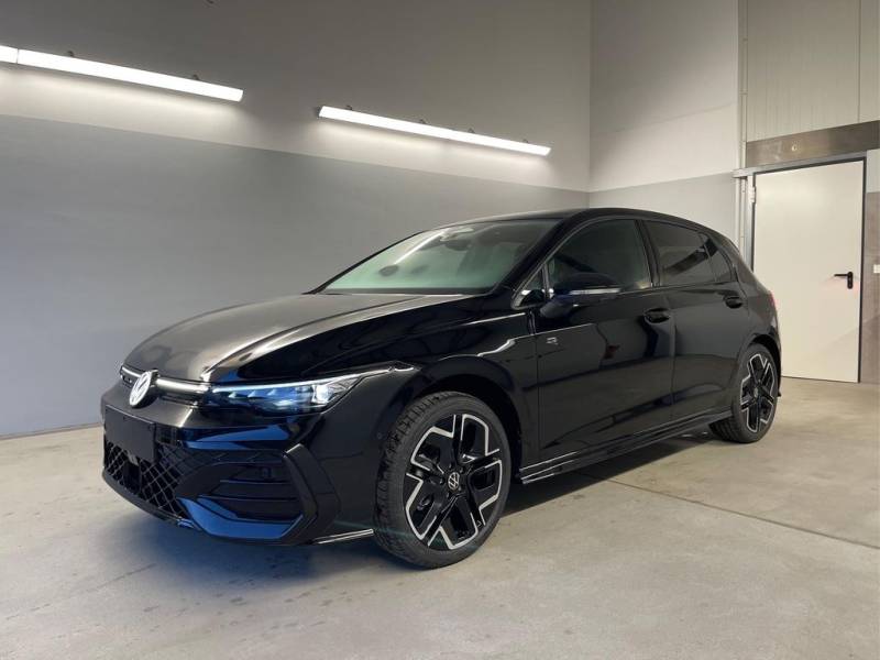 Volkswagen Golf Facelift R-Line 150PS DSG+Black Style 1....