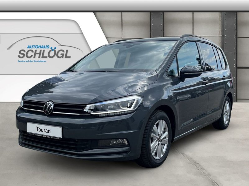 Volkswagen Touran Highline 1,5 l TSI DSG StandHZG AHK-el. k