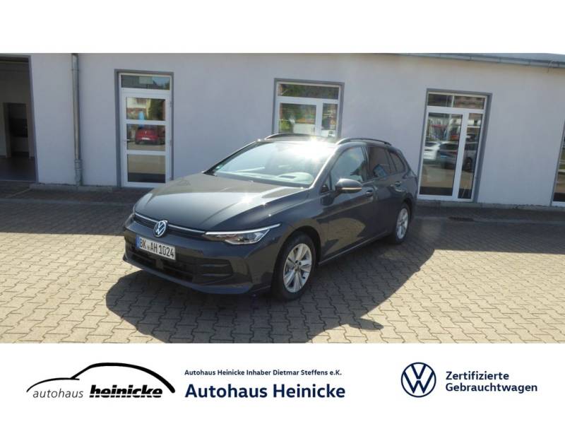 Volkswagen Golf VIII Variant LIFE 2.0 TDI DSG LED NAVI ACC