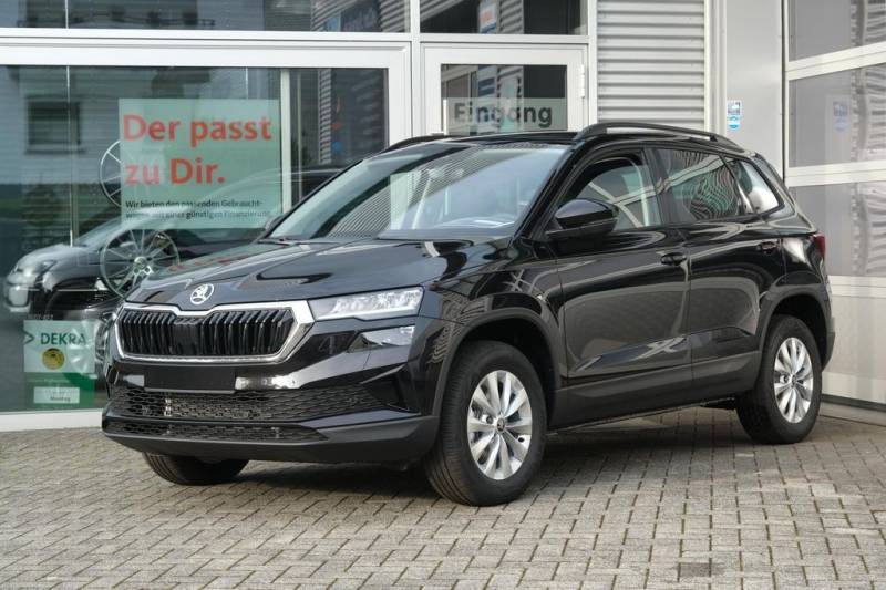 Skoda Karoq  1.5 TSI DSG AHK KESSY LED Kamera elekt...