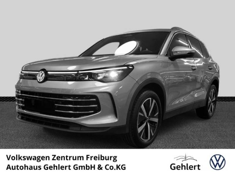 Volkswagen Tiguan Elegance 2.0 TDI DSG AHK Panoramadach Nav