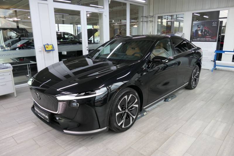 Mazda 6e EV 258ps  Takumi Plus sofort Jet Black