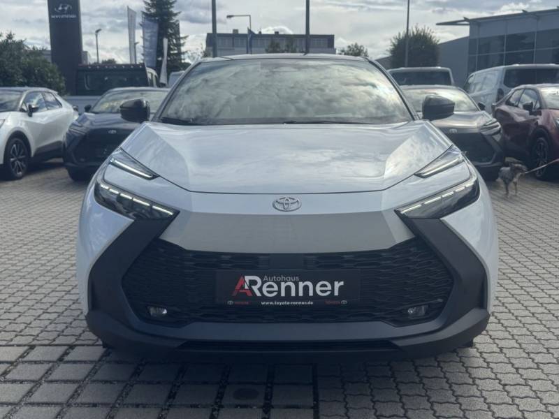Toyota C-HR 2.0 Plug-in-Hybrid BlackandWhite (AX2)