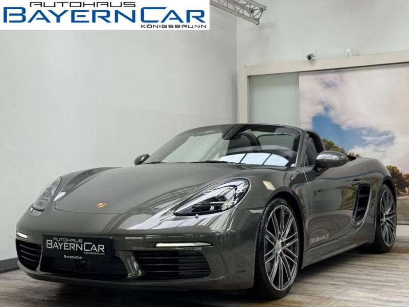 Porsche 718 Boxster S ACC Sitzlüftung SportChrono PASM