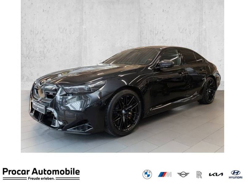 BMW M5 Limousine M Drivers P. DAB LED RFK Klimaaut.