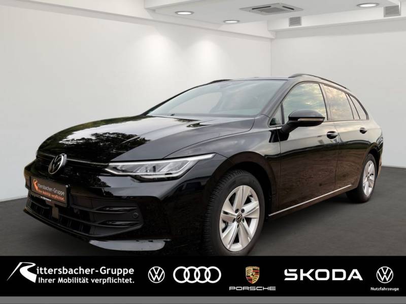 Volkswagen Golf VIII Variant 1.5 TSI Life DigitalCockpit Pr