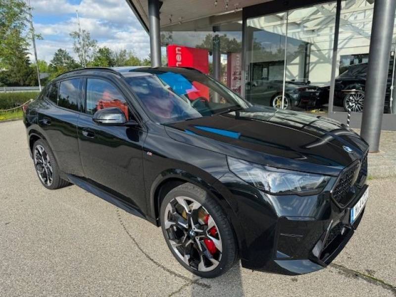 BMW X2 xDrive 20d M Sport/Black-Red/Pano/HUD/21'