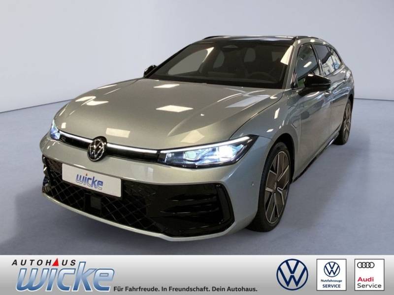 Volkswagen Passat R-Line 1.5 l eHybrid DSG R-Line NAVI KLIM