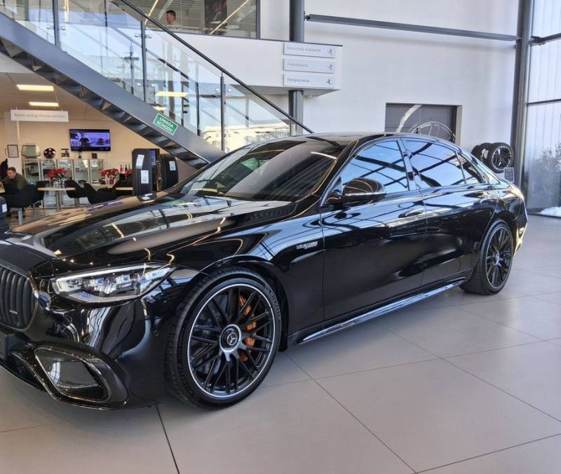 Mercedes-Benz S 63 AMG e 4Matic+ L / CERAMIC/MY2026