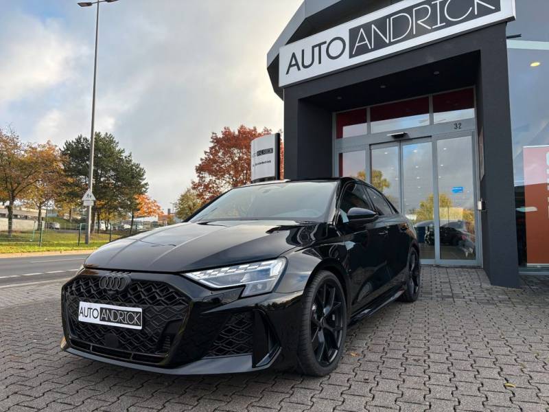 Audi RS3 Limousine 2.5 TFSI Quattro Kamera Sonos