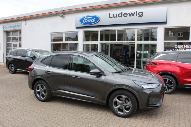 Ford Kuga ST-Line 5 Jahre Garantie Winterpaket SYNC4
