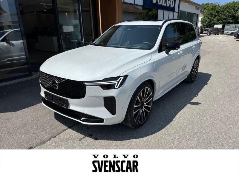 Volvo XC90 T8 AWD Ultra Dark Recharge Plug-In Hybrid E