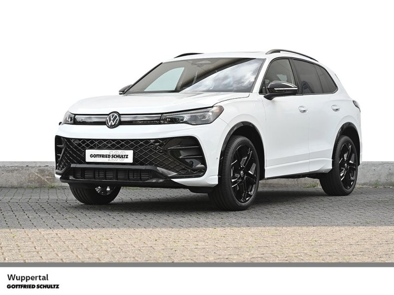 Volkswagen Tiguan R-Line 1.0L TSI DSG 4Motion Pano AHK Blac