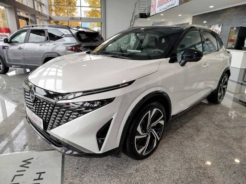 Nissan Qashqai 1.3 DIG-T MHEV TEKNA+ *PANO/BOSE/20ZOLL*