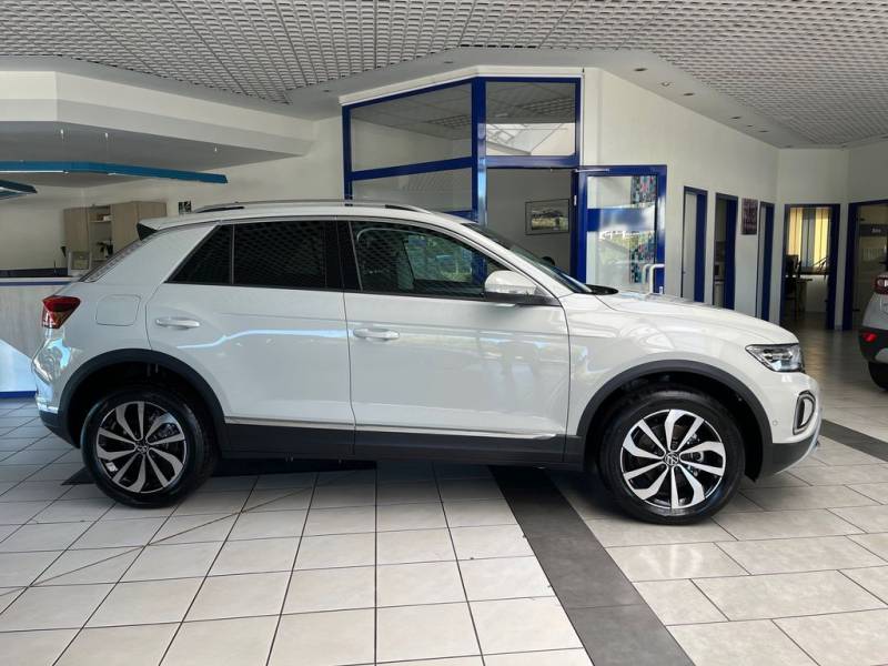 Volkswagen T-Roc STYLE 1.5 TSI-DSG, Matrix, EasyOpen, RFK