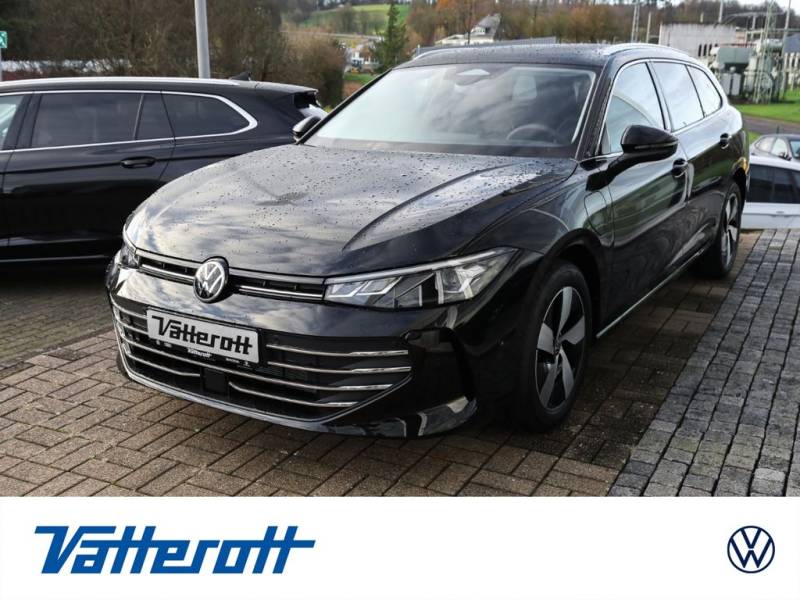 Volkswagen Passat 1.5 eHybrid DSG Business AHK HUD DCC