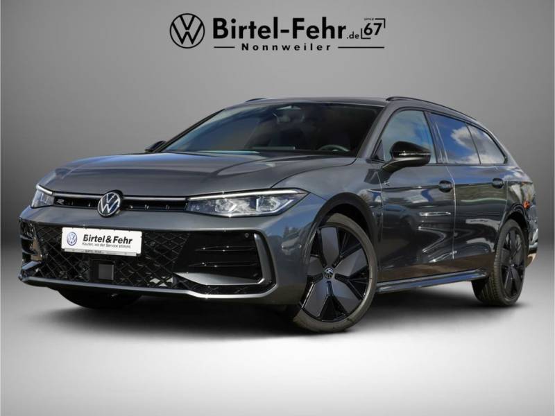 Volkswagen Passat R-Line 2.0 TDI 4Motion DSG AHK IQ Light