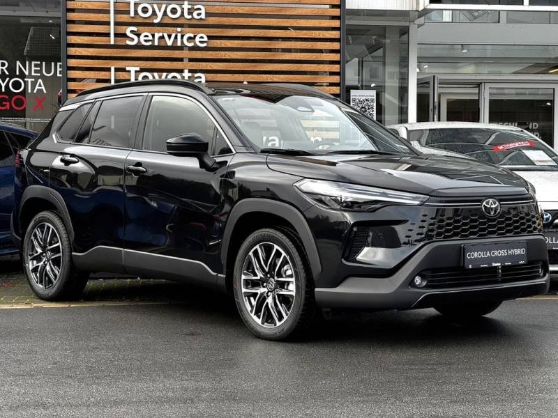 Toyota Corolla Cross 2.0l Teamplayer - LED - PDC - Kam